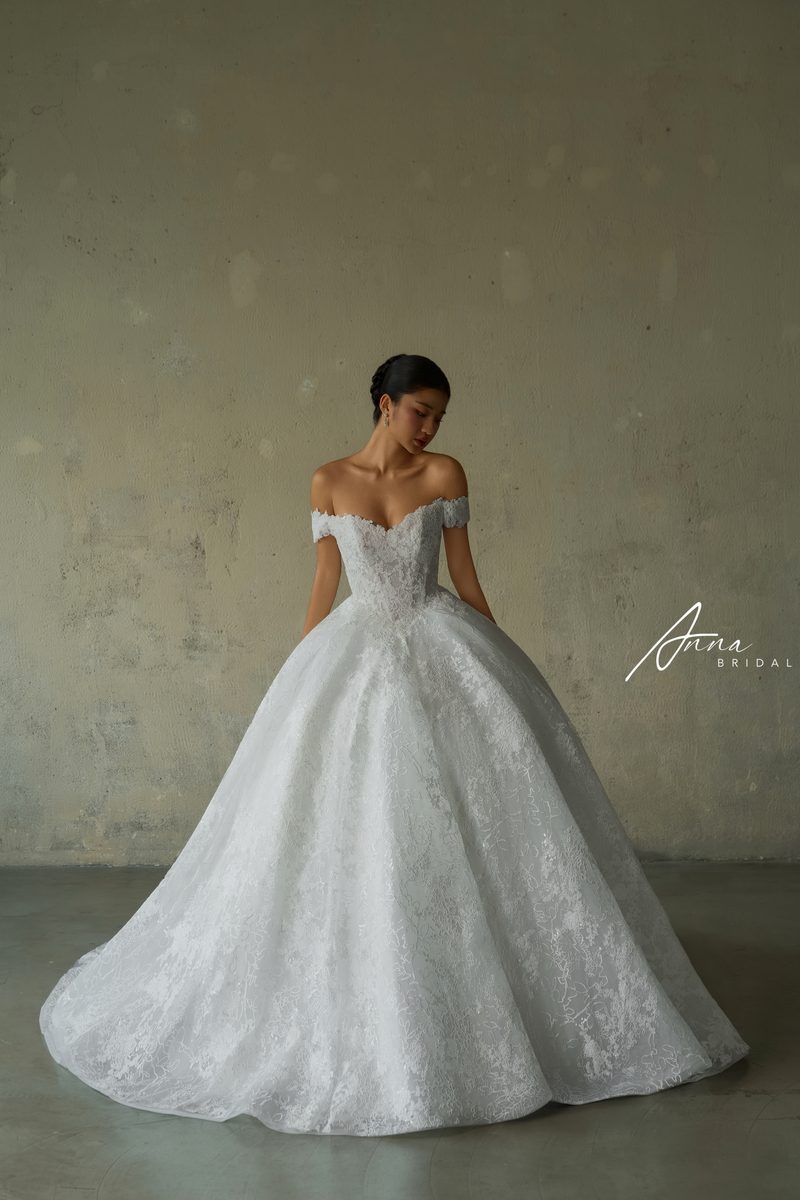 Cách chọn váy cưới theo dáng người — Hướng dẫn từ Anna Bridal