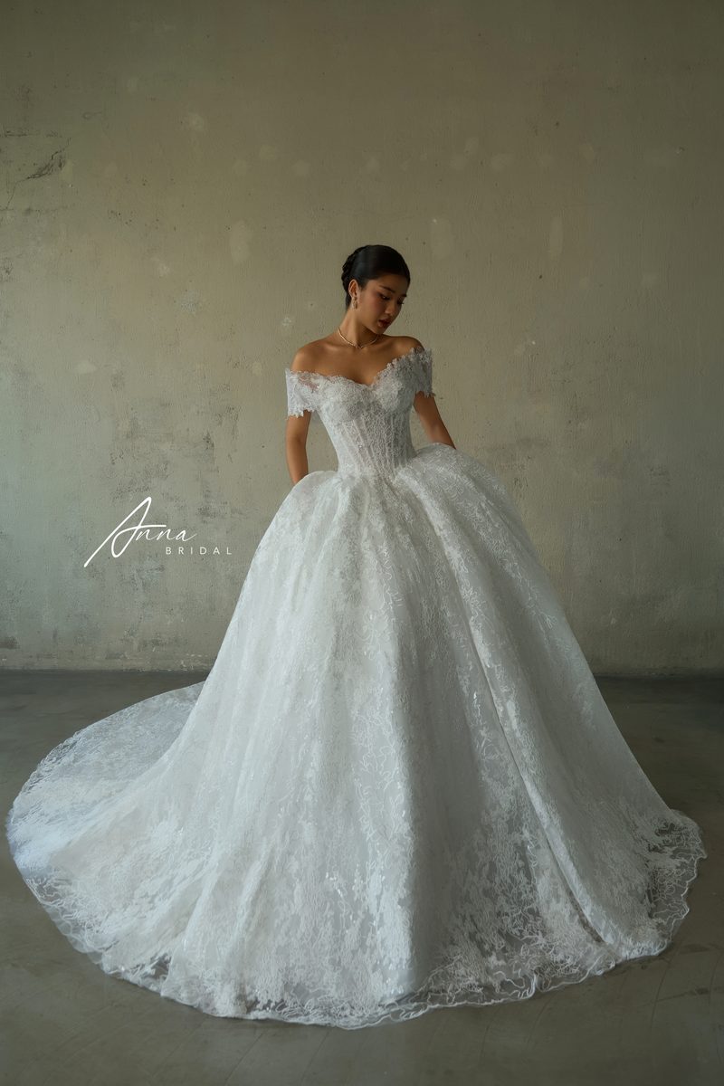 Váy cưới đuôi cá ren Anna Bridal