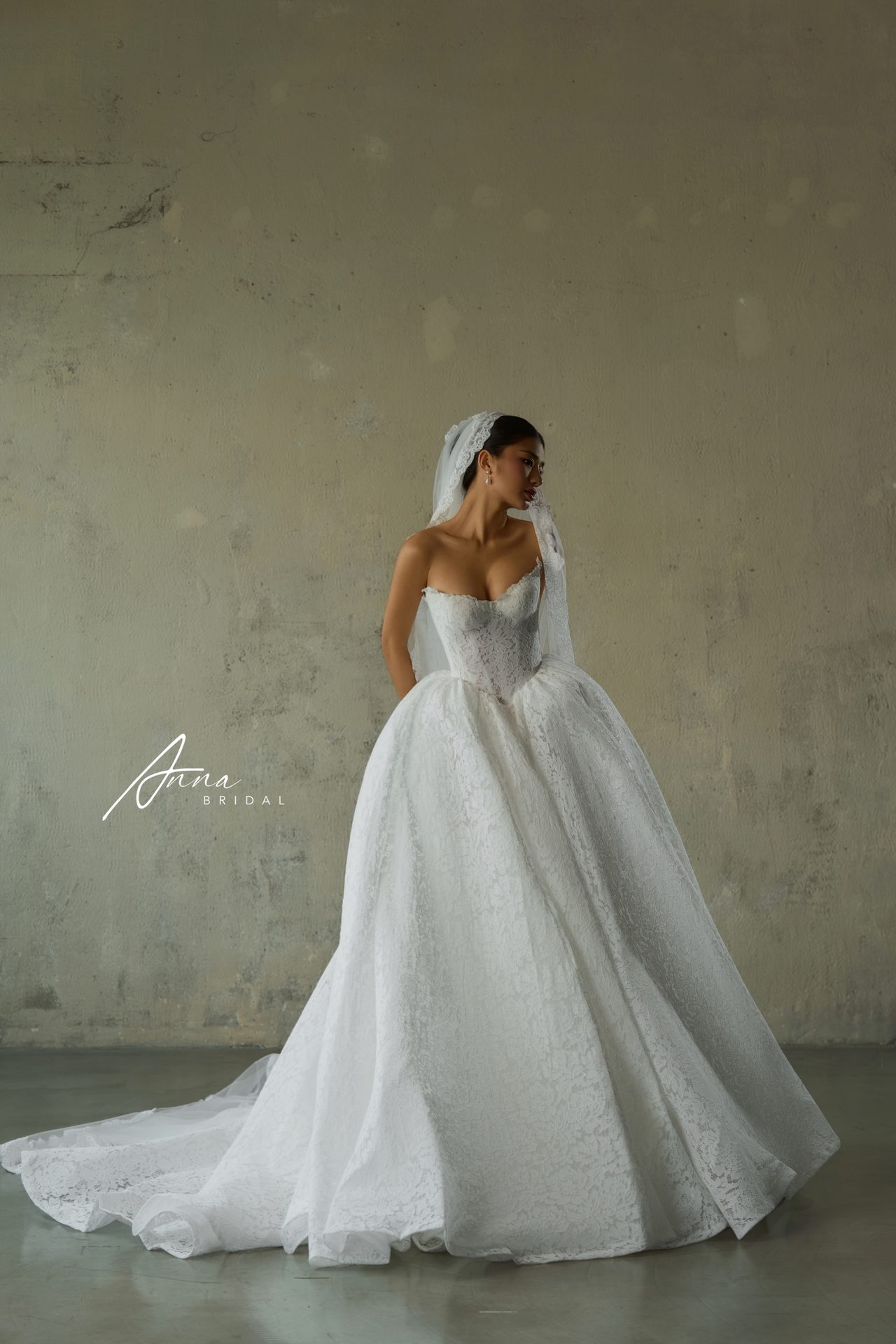 Thuê váy cưới Quận 1: kinh nghiệm chọn shop | Anna Bridal