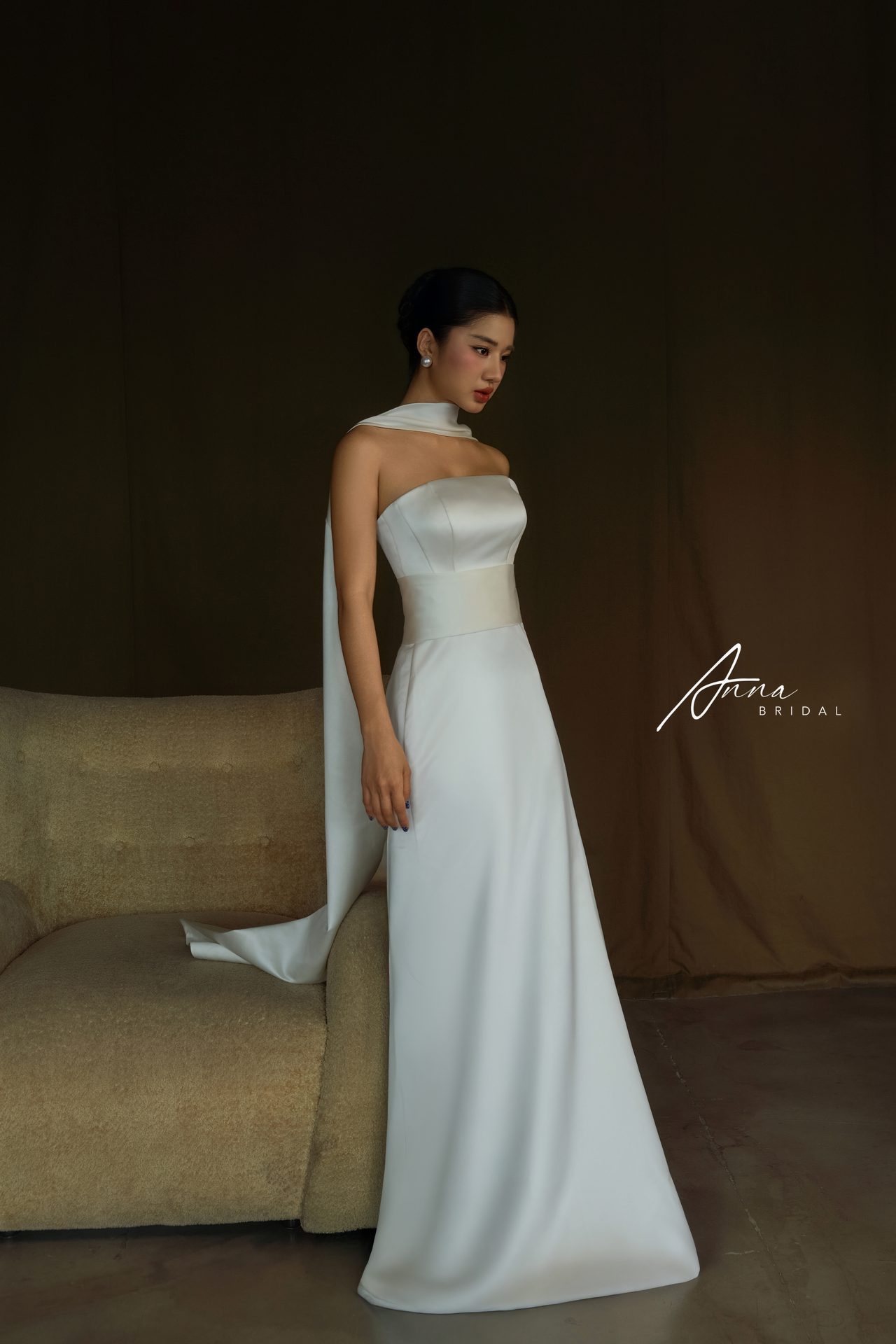 Váy cưới Anna Bridal – Minimal Column